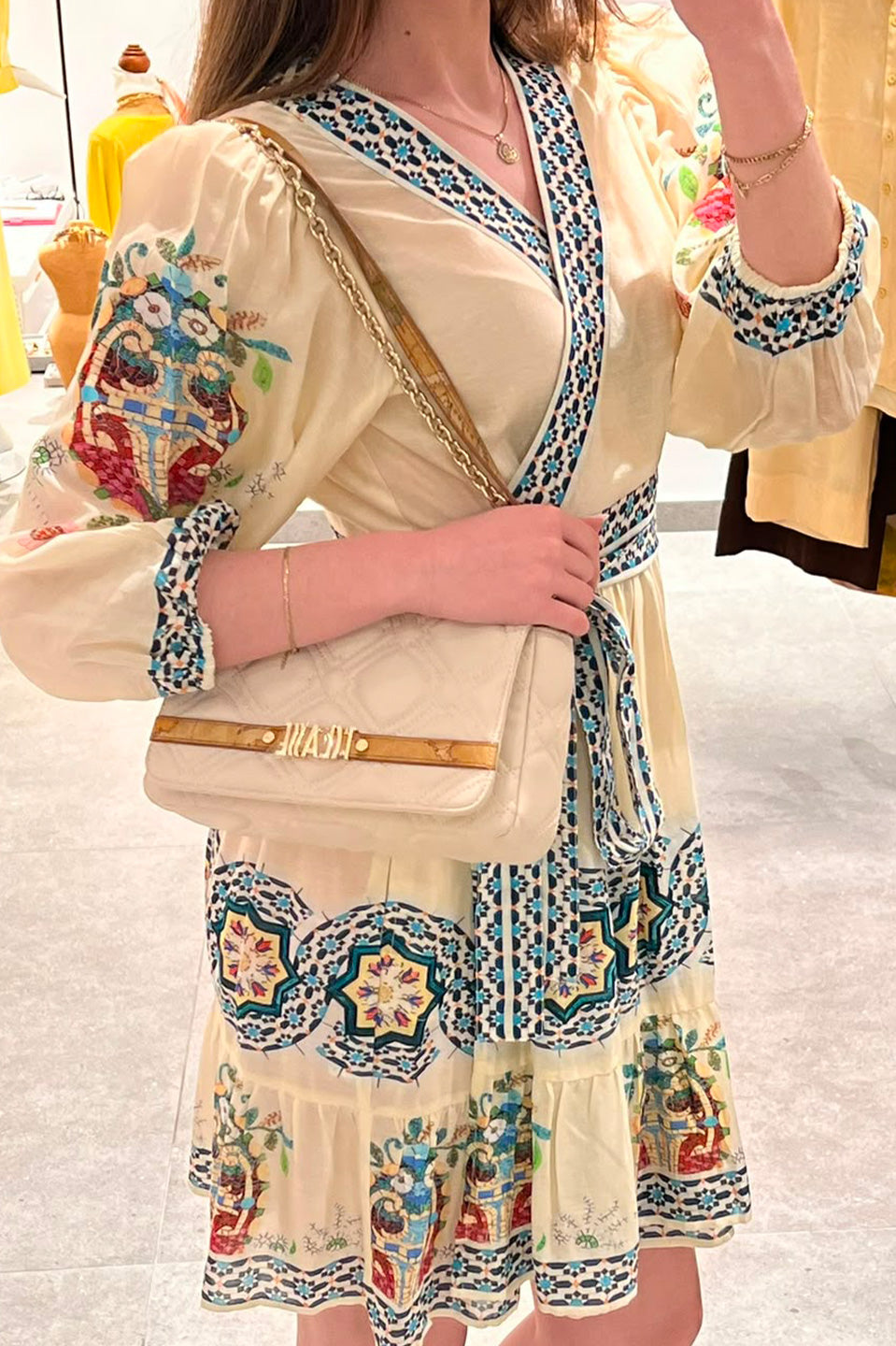 Γυναικείο φόρεμα με κεντήματα wrap cream Ruby YaYa