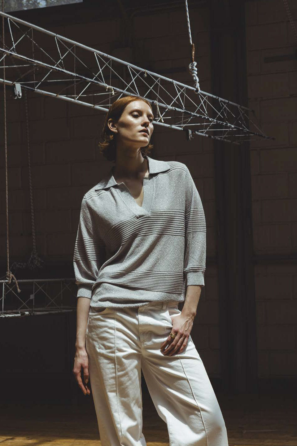 Γυναικεία Πλεκτή μπλούζα με γιακά γκρι πέρλα Sandro Ferrone Lola