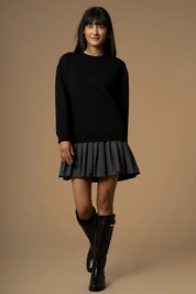 Γυναικείο φόρεμα με πλισέ φούστα μαύρο-γκρι Kocca