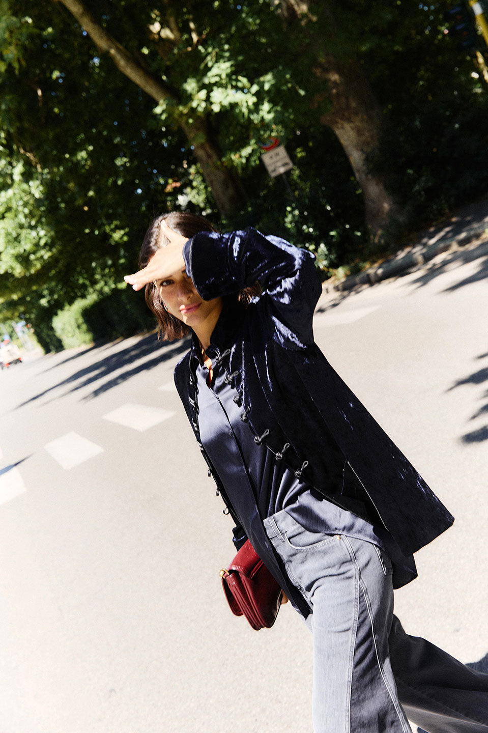 Γυναικείο πανωφόρι κιμονό βελουτέ μπλε Nenette