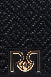 Γυναικεία Τσάντα ανάγλυφη με αλυσίδα μαύρη Rinascimento