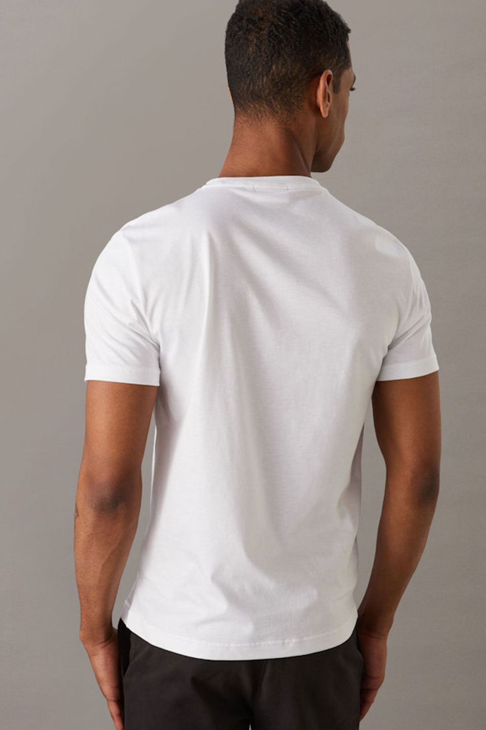 Ανδρική Κοντομάνικη λευκή μπλούζα Calvin Klein K10K112229YAF