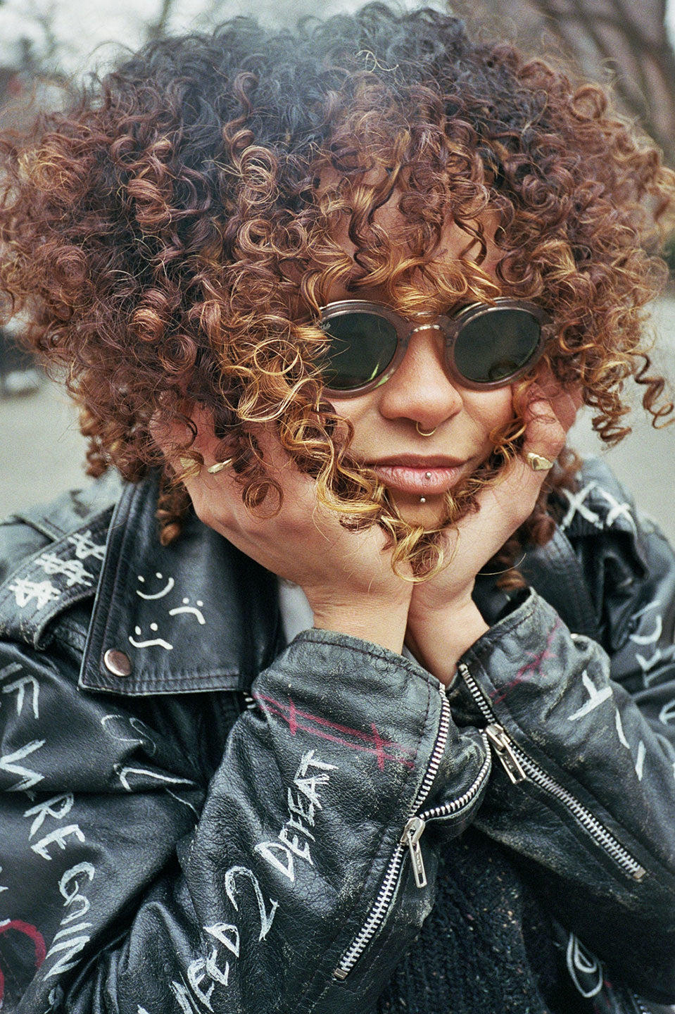 Γυαλιά ηλίου Kaya Warm Grey / Green AKILA