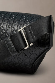 Ανδρική τσάντα μέσης με ανάγλυφα λογότυπα Calvin Klein - LV04D3205GUB1