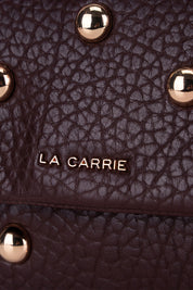 Γυναικεία τσάντα ώμου-χιαστί με τρουκς σκούρο καφέ La Carrie