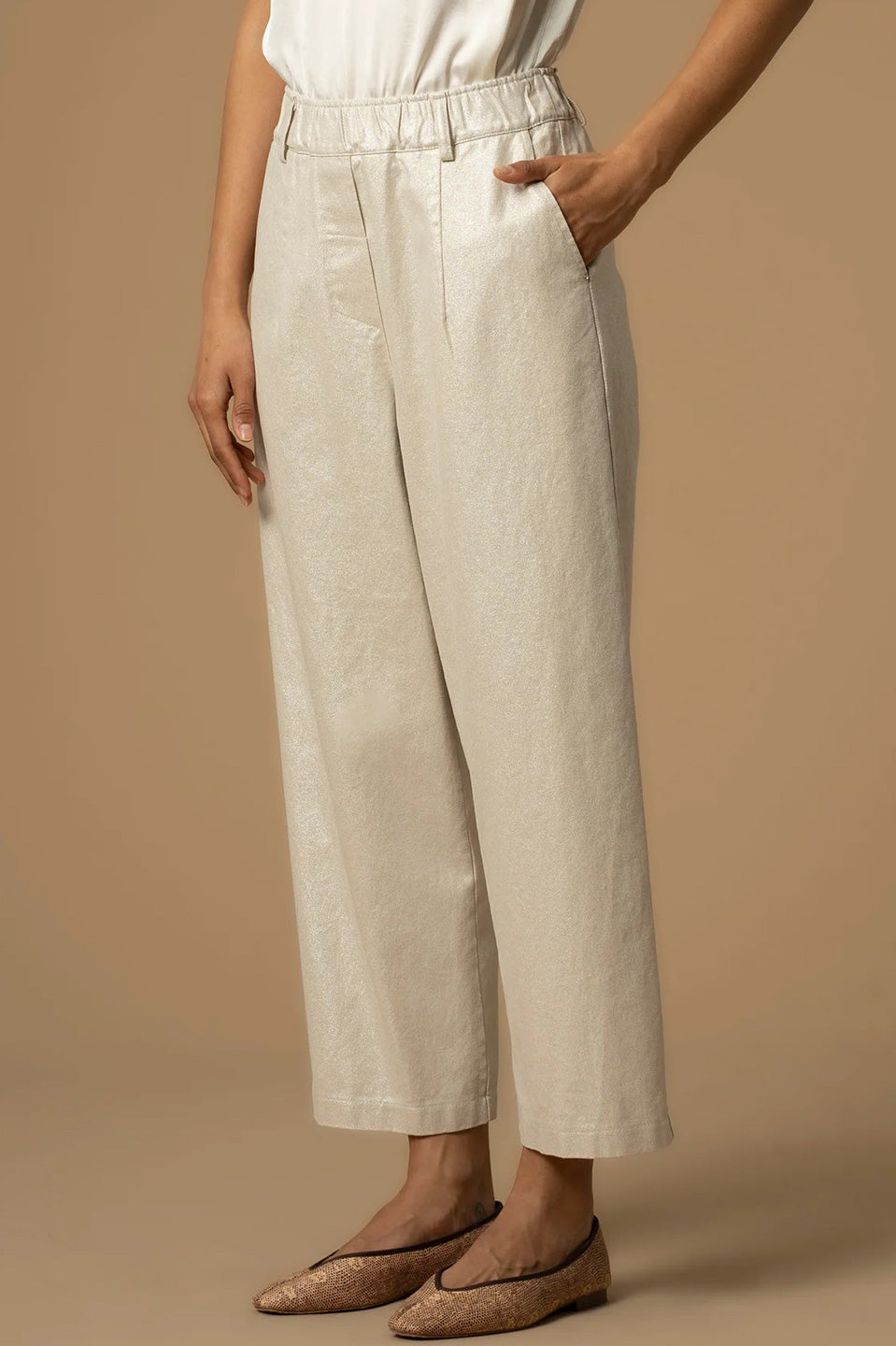 Γυναικείο παντελόνι loose fit ιβουάρ Kocca