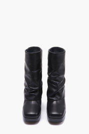 Γυναικεία παπούτσια μποτάκια με τακούνι μαύρα Emanuelle Vee