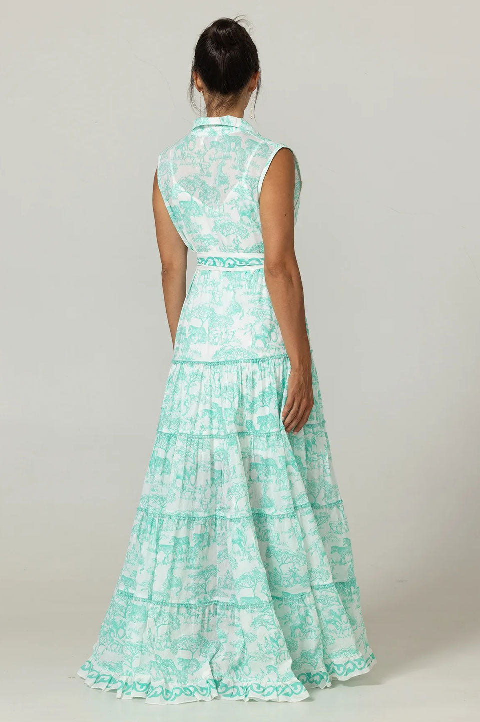 Γυναικείο φόρεμα αμάνικο με κέντημα και ζώνη πράσινο μέντα Miss June