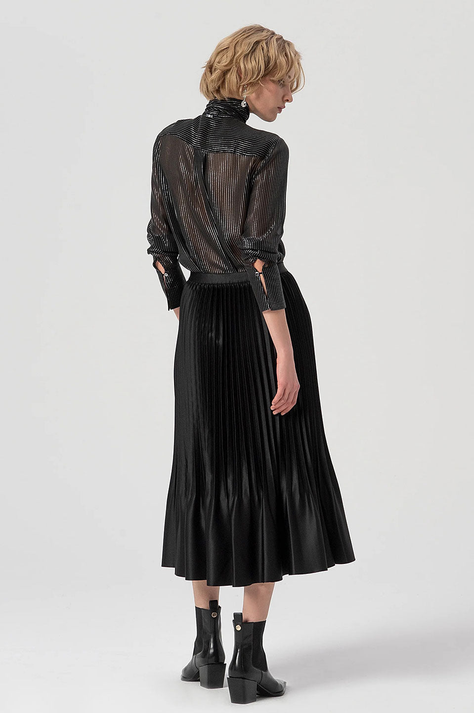 Γυναικεία φούστα πλισέ με λάστιχο μαύρη Fracomina