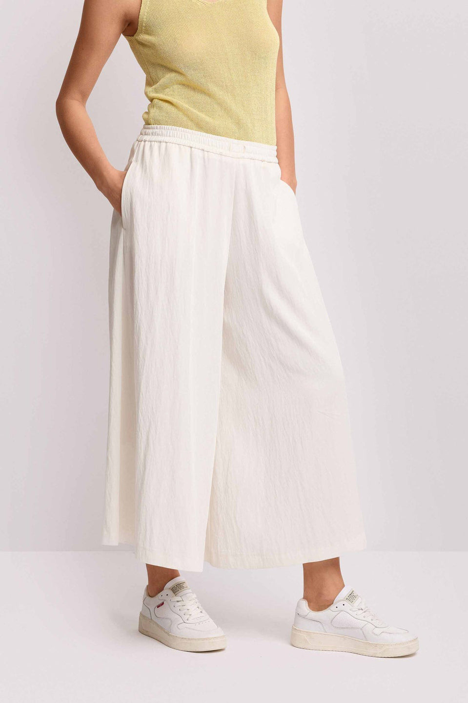 Γυναικείο παντελόνι zip culotte άνετη γραμμή εκρού Kocca