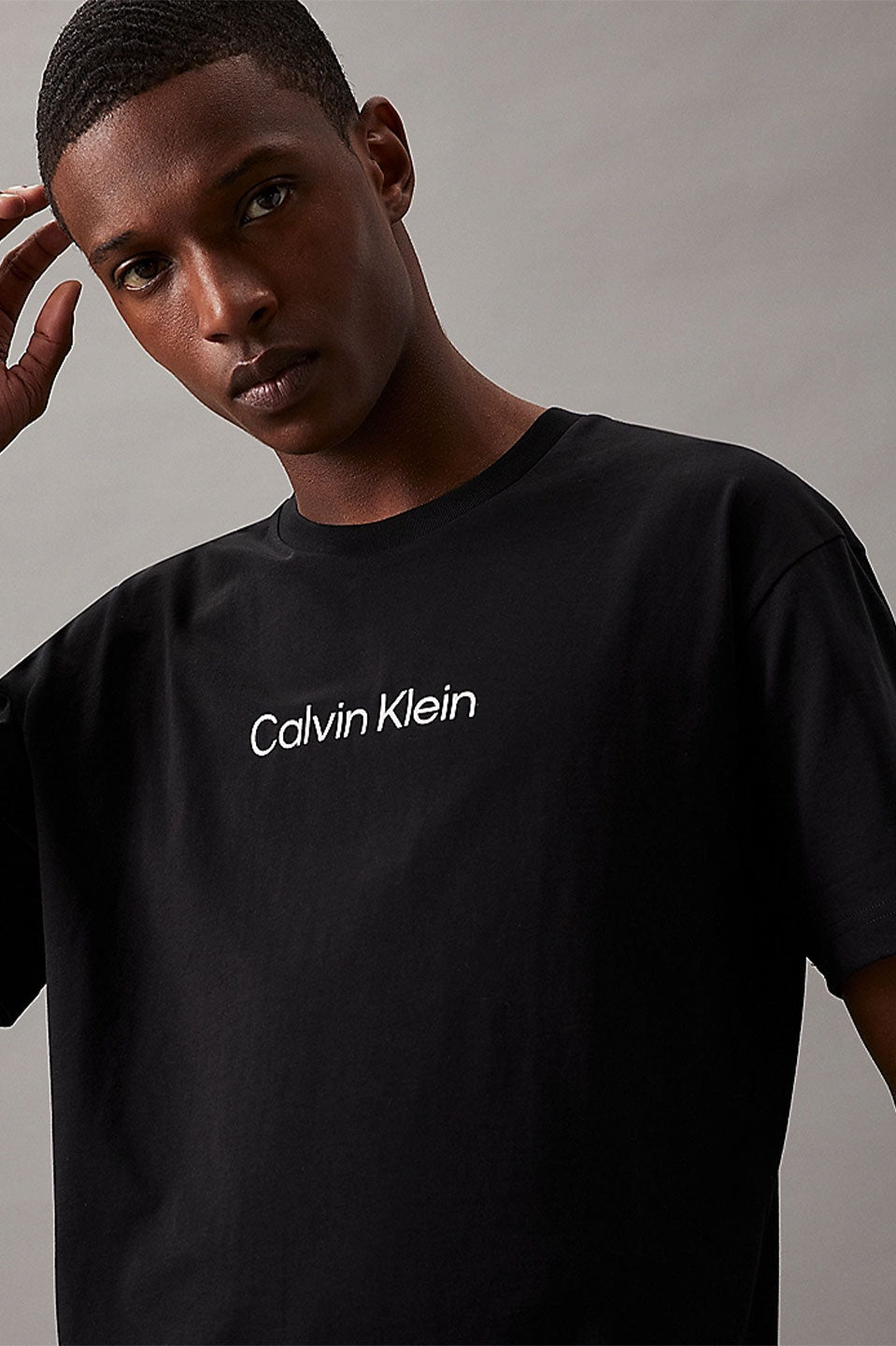 Ανδρική Κοντομάνικη μαύρη μπλούζα Calvin Klein K10K111346BEH