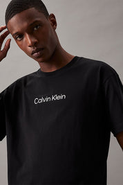 Ανδρική Κοντομάνικη μαύρη μπλούζα Calvin Klein K10K111346BEH