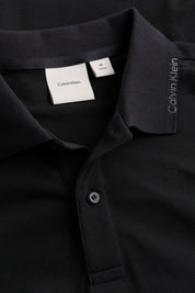 Ανδρική Πόλο μπλούζα κανονική γραμμή μαύρη Calvin Klein K10K114484BEH