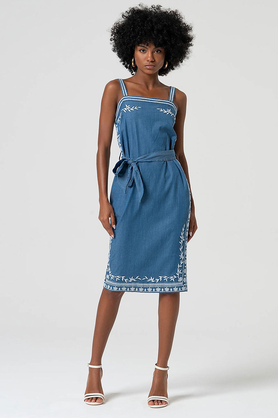 Γυναικείο φόρεμα με κέντημα μπλε Fracomina