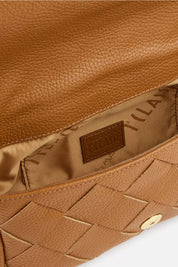 Γυναικεία Τσάντα crossbody δερμάτινη ταμπά Alviero Martini LLC48-I630-0970