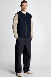 Ανδρικό αμάνικο καπιτονέ γιλέκο ναυτικό μπλε Lyle & Scott