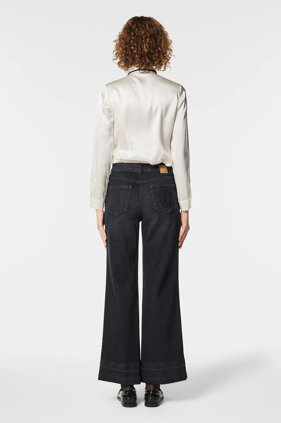 Γυναικείο παντελόνι τζιν με στρας και κέντημα μαύρο Nenette