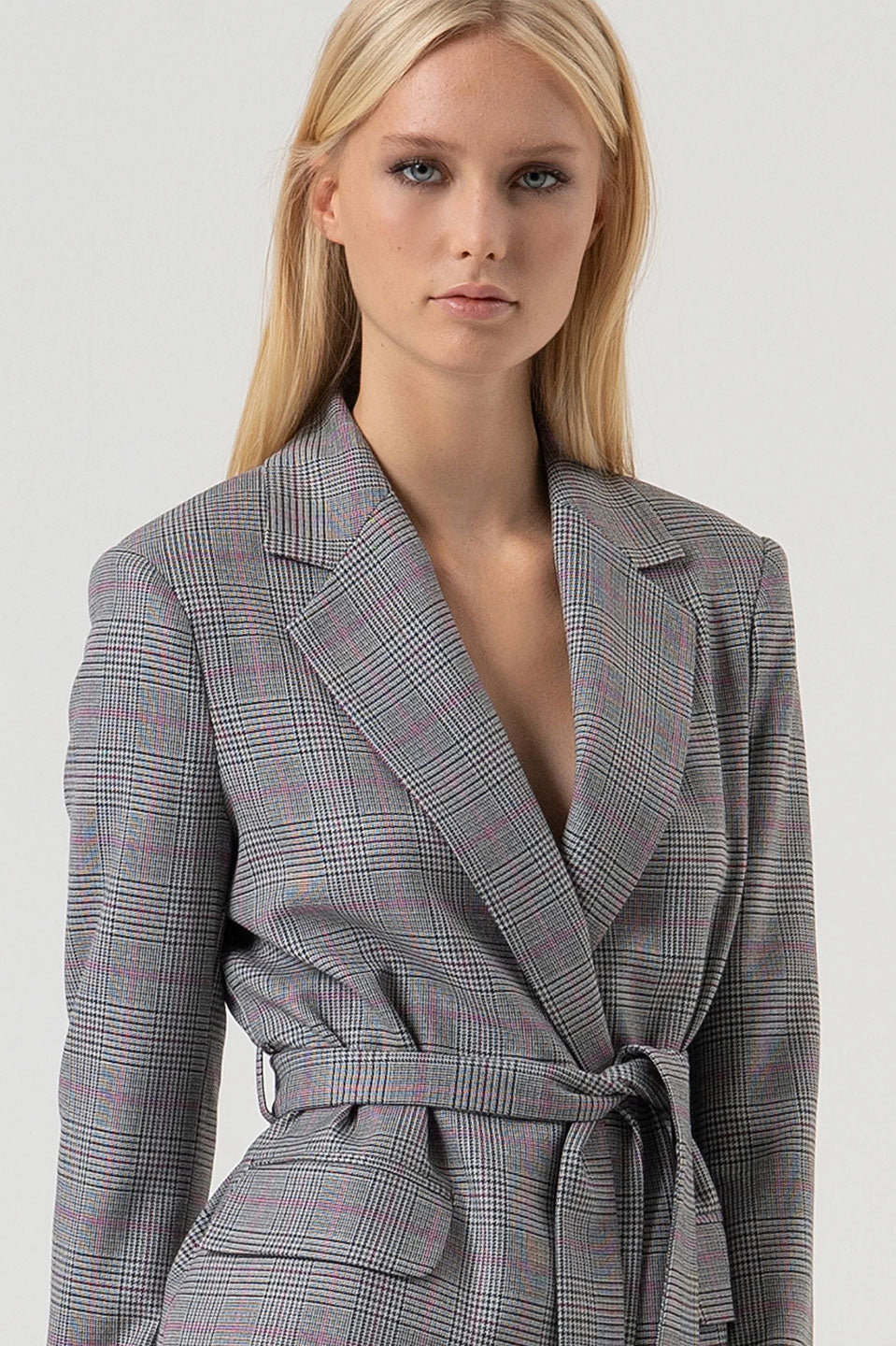 Γυναικείο σακάκι με ζώνη γκρι Fracomina