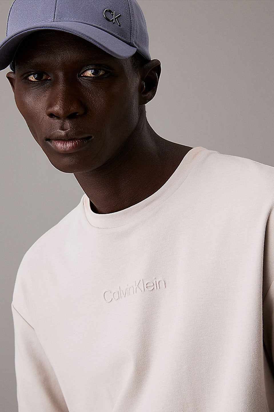 Ανδρικό Κοντομάνικο T-shirt σε κανονική γραμμή dove Calvin Klein K10K114167PBQ