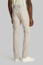 Ανδρικό Παντελόνι Chinos ανδρικό μπεζ Calvin Klein K10K113429PE0