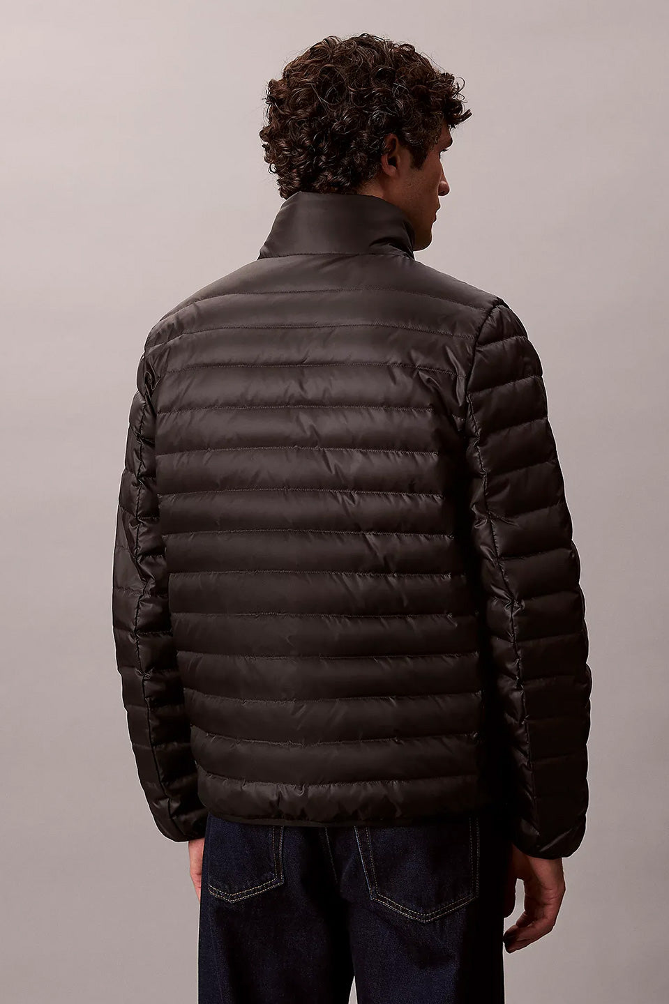 Ανδρικό μπουφάν φουσκωτό μαύρο Calvin Klein - LV04LC506GUB1
