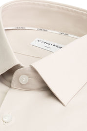 Ανδρικό Πουκάμισο ποπλίνα slim fit εκρού Calvin Klein K10K108229ACE
